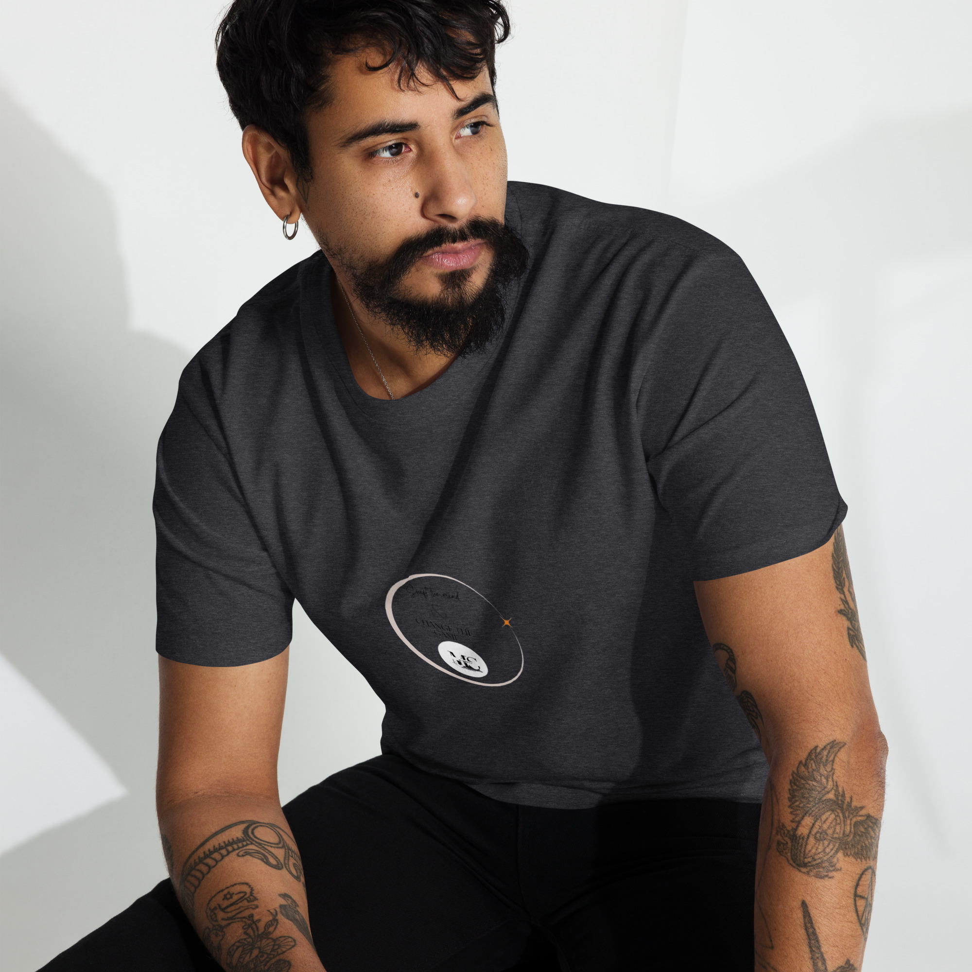 Men’s premium heavyweight tee - Image 3