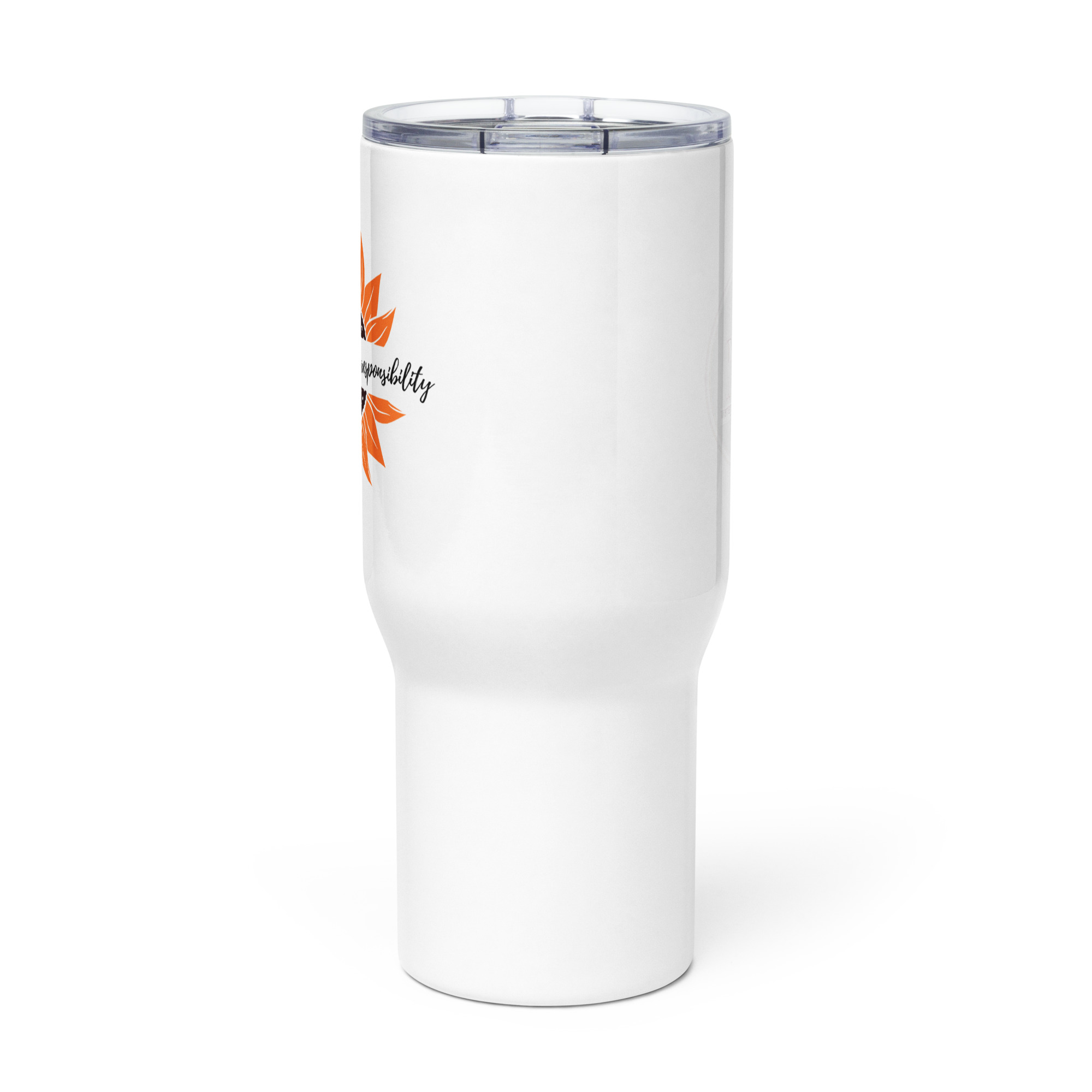 Travel mug with a handle