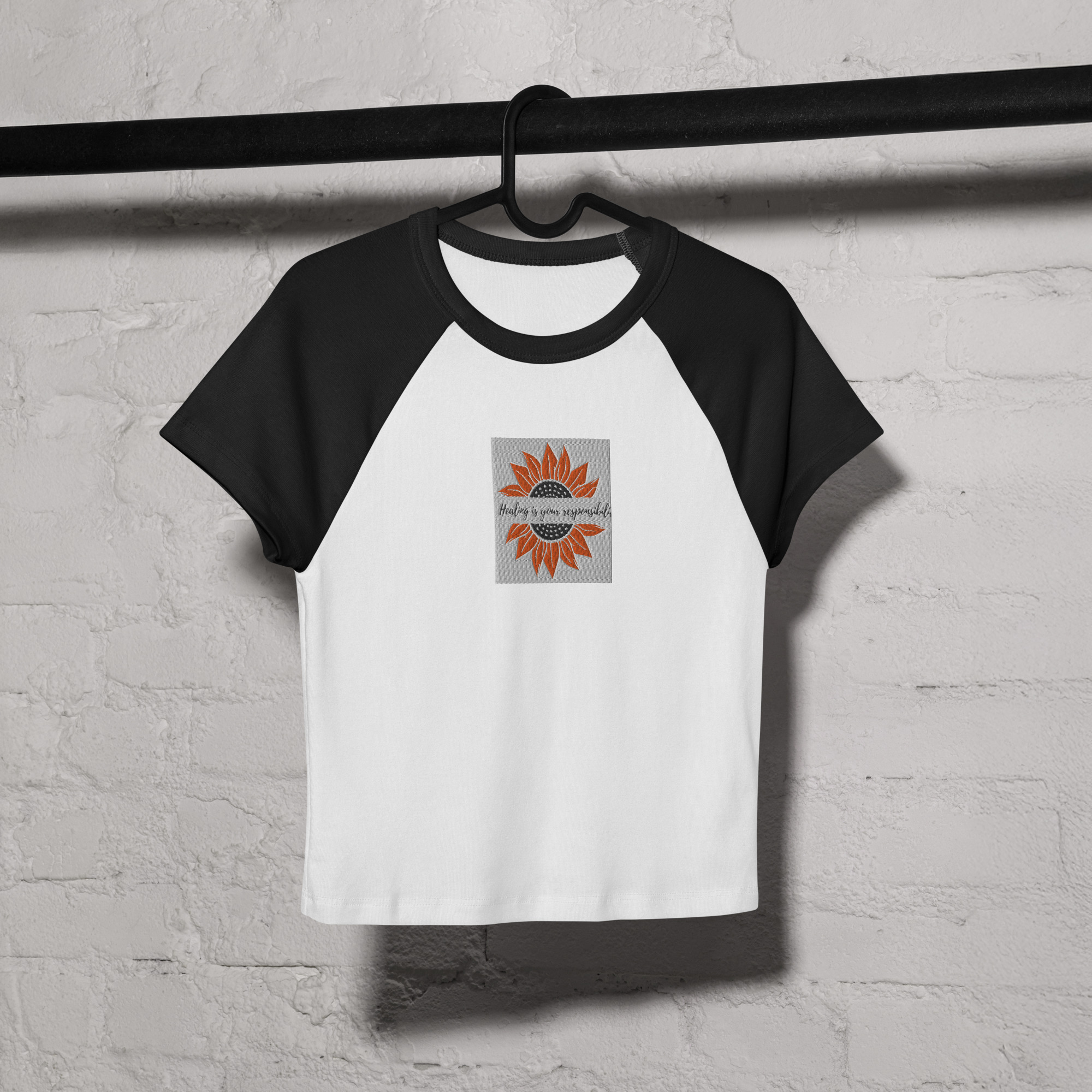 Women’s micro rib raglan baby tee